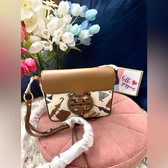 🌷Brand New Tory Burch dromedary crossbody 💯authentic collection! - Picture 3 of 11
